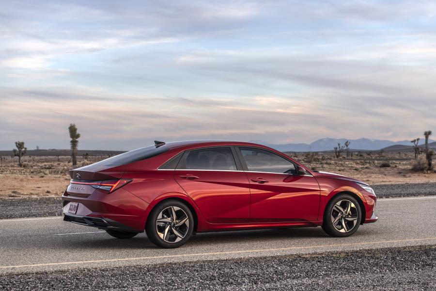  Hyundai Elantra (CN7) 2020 года  (NA) (фото 11 из 67)